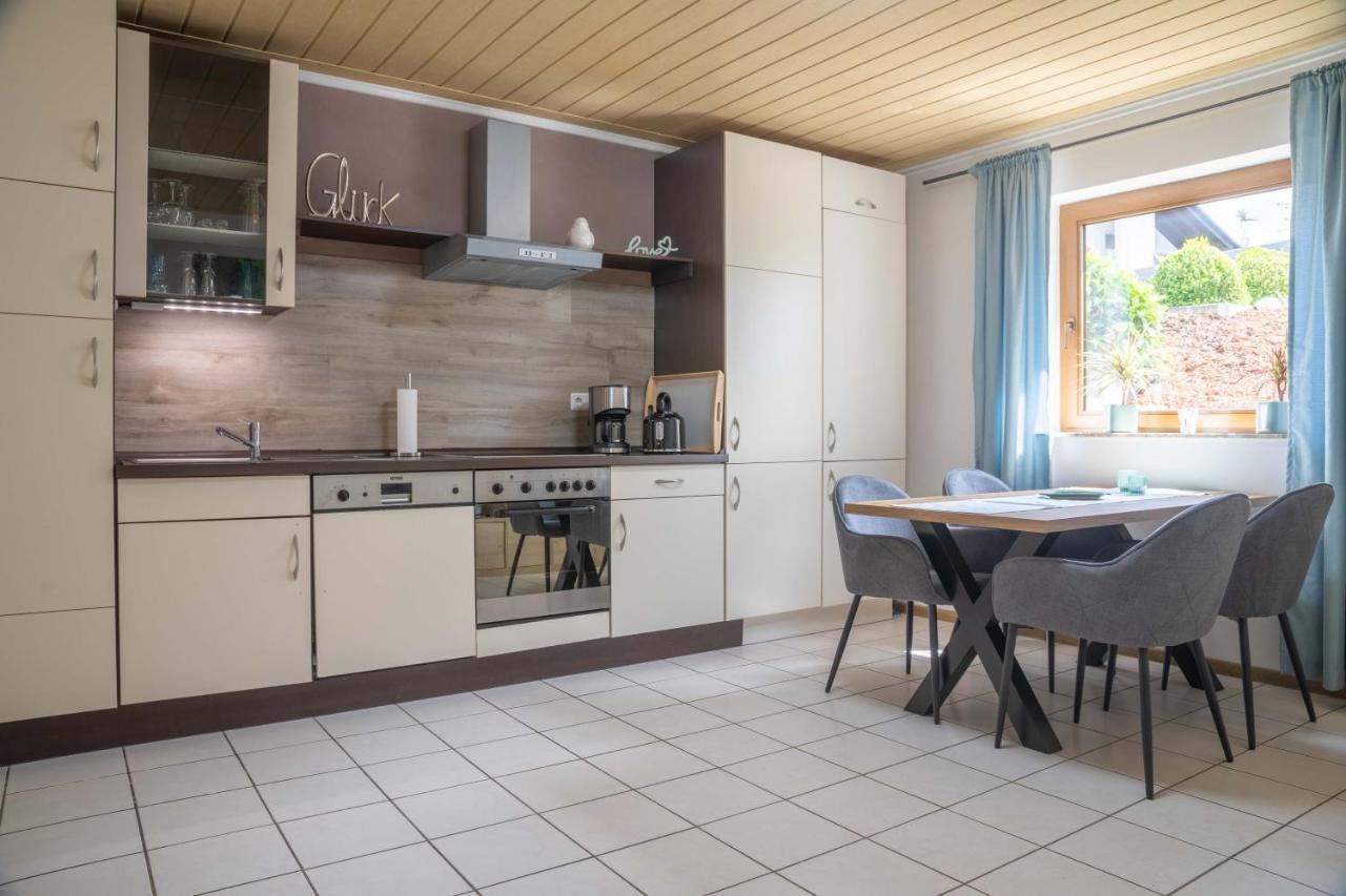 Haus Baerbel Apartment Geisfeld  ภายนอก รูปภาพ